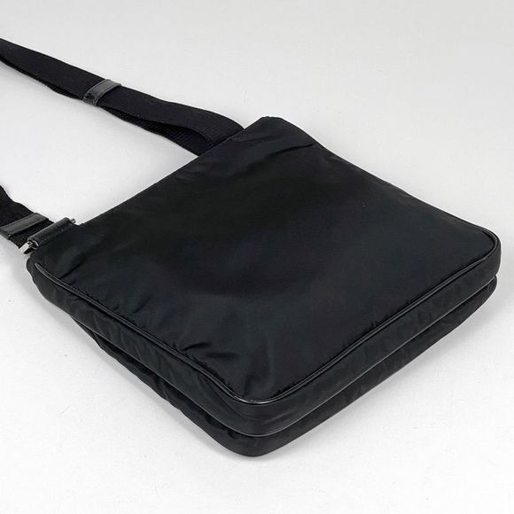 Prada Logo Plate Shoulder Bag Crossbody Shoulder Bag Nylon Nero (black) Va953m - Picture 2 of 8
